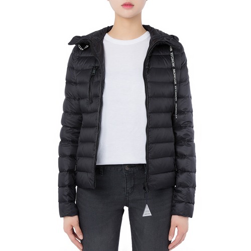 몽클레어 서울 블랙 다운 재킷